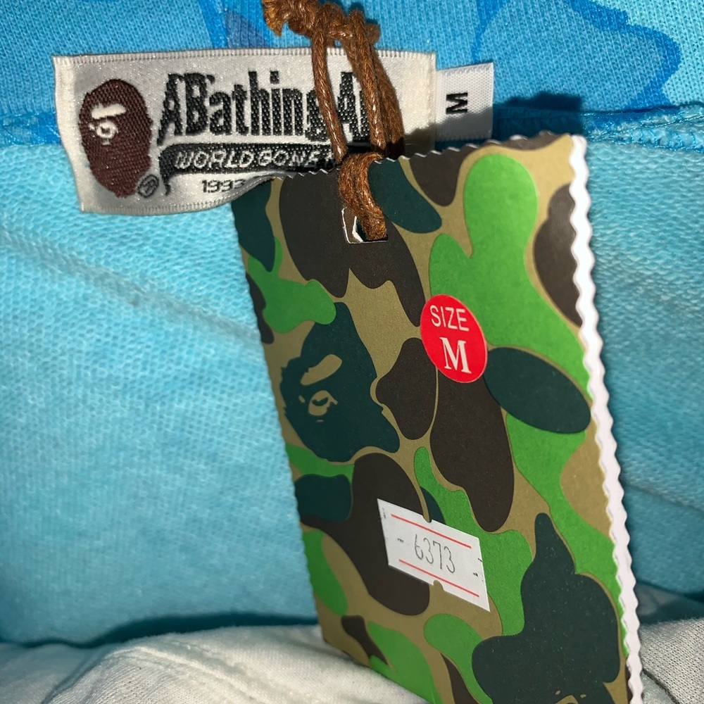 Bape zip up hoodie - Picture 14 of 16